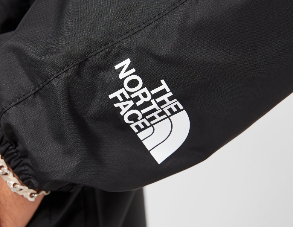 Seasonal Mountain Jacket Black The North Face